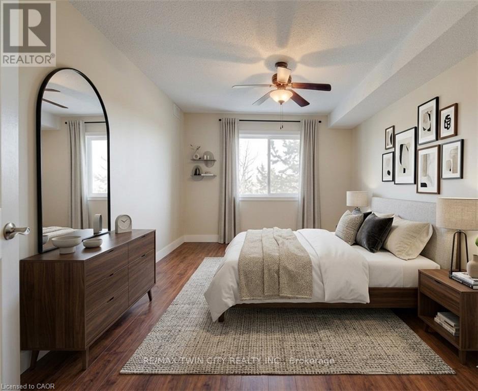 318 - 15 HOFSTETTER AVENUE