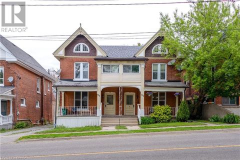 174-176 DARLING Street Brantford ON N3S3W6
