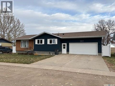 551 1st STREET E Lafleche SK S0H2K0