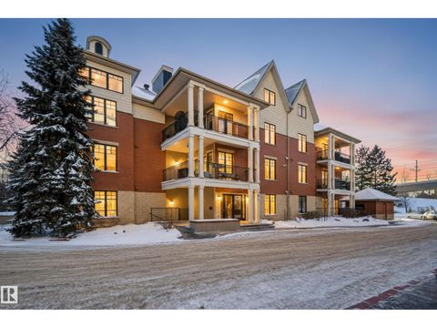 #102 9803 96A ST NW Edmonton AB T6A4A5