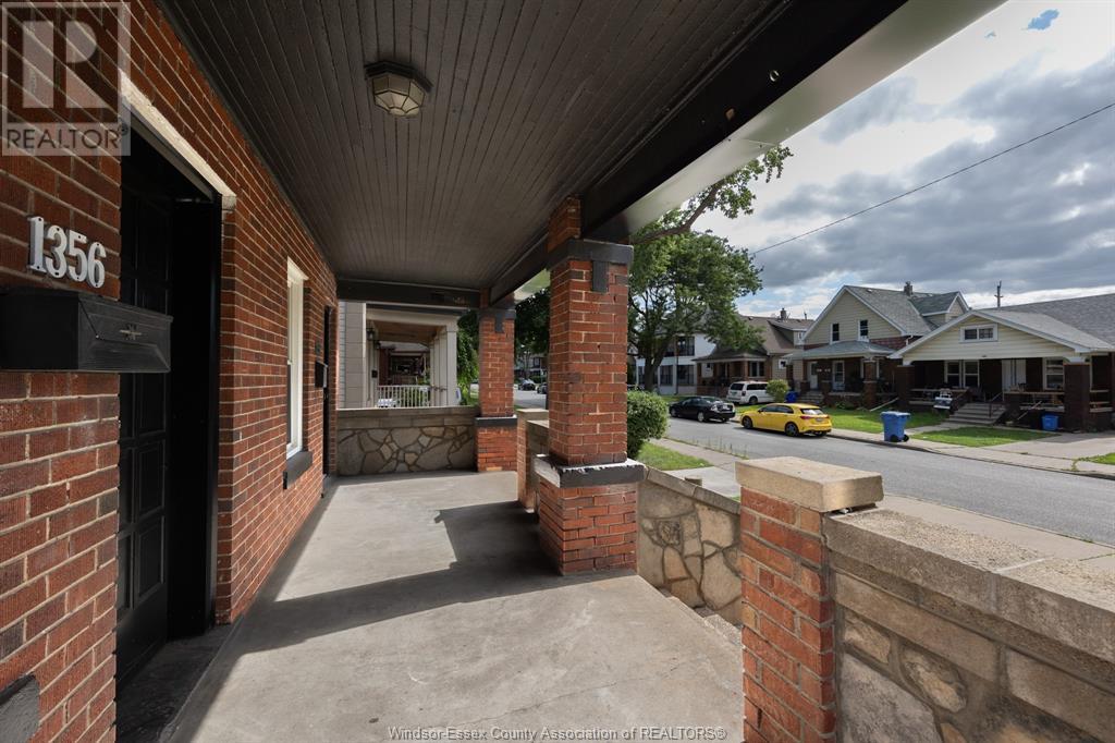 1356 PIERRE