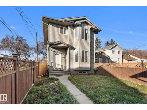 12713 116 ST NW Edmonton AB T5E5H1