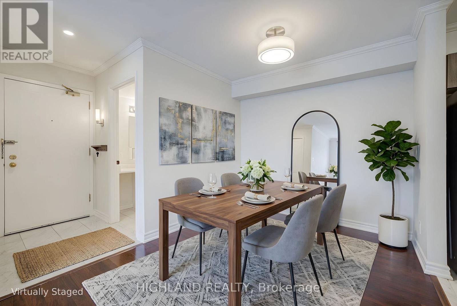 1033 - 95 TRAILWOOD DRIVE