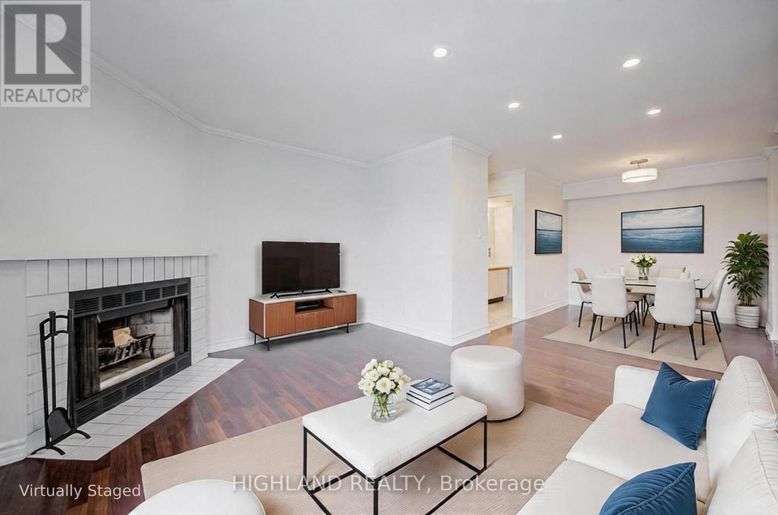 1033 - 95 TRAILWOOD DRIVE