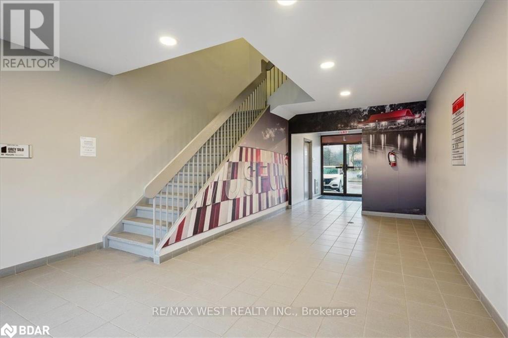 155 FROBISHER Drive Unit# J202