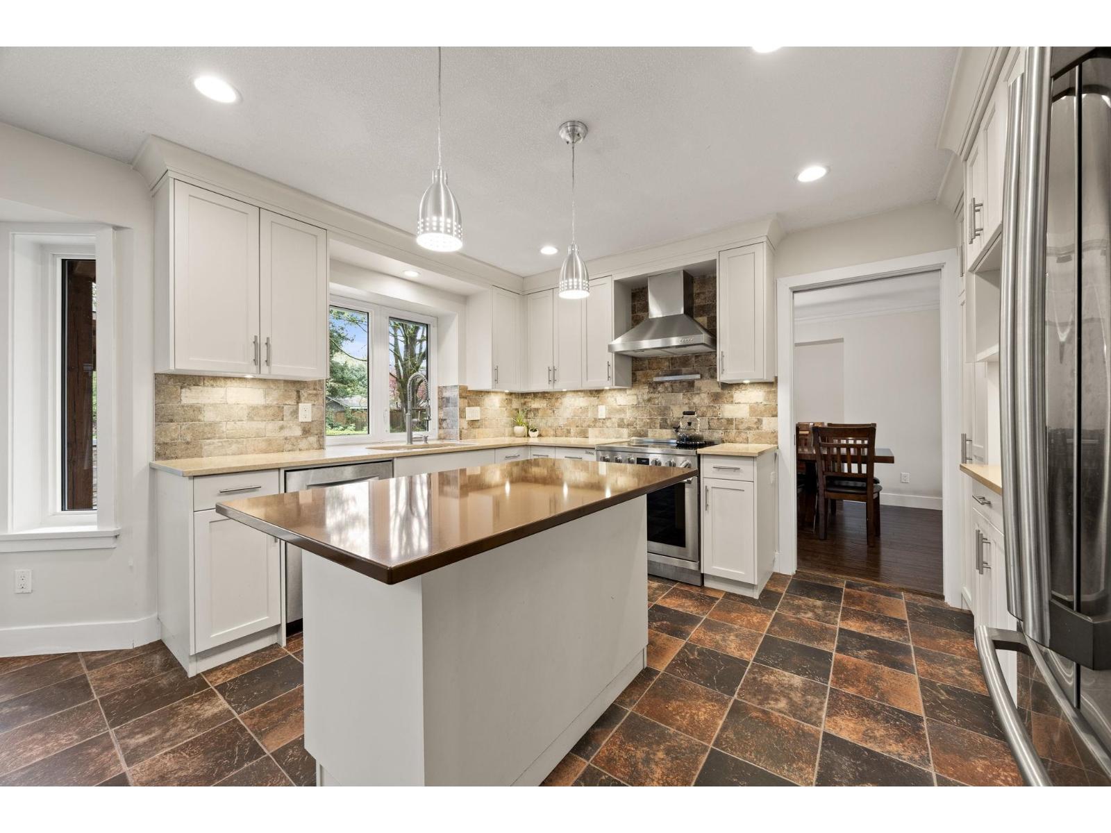 9880 GOODALL PLACE|Chilliwack Proper East