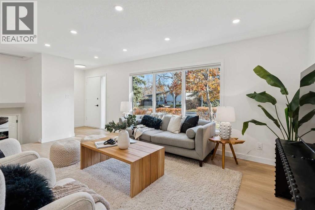 9607 Oakhill Drive SW