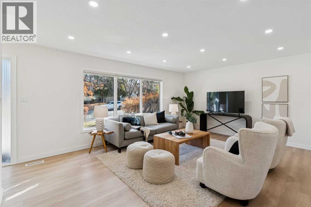 9607 Oakhill Drive SW