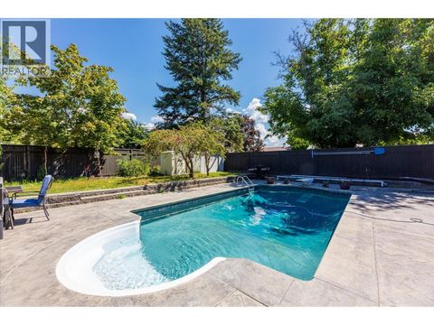 970 Tamarack Drive Kelowna BC V1X1E4