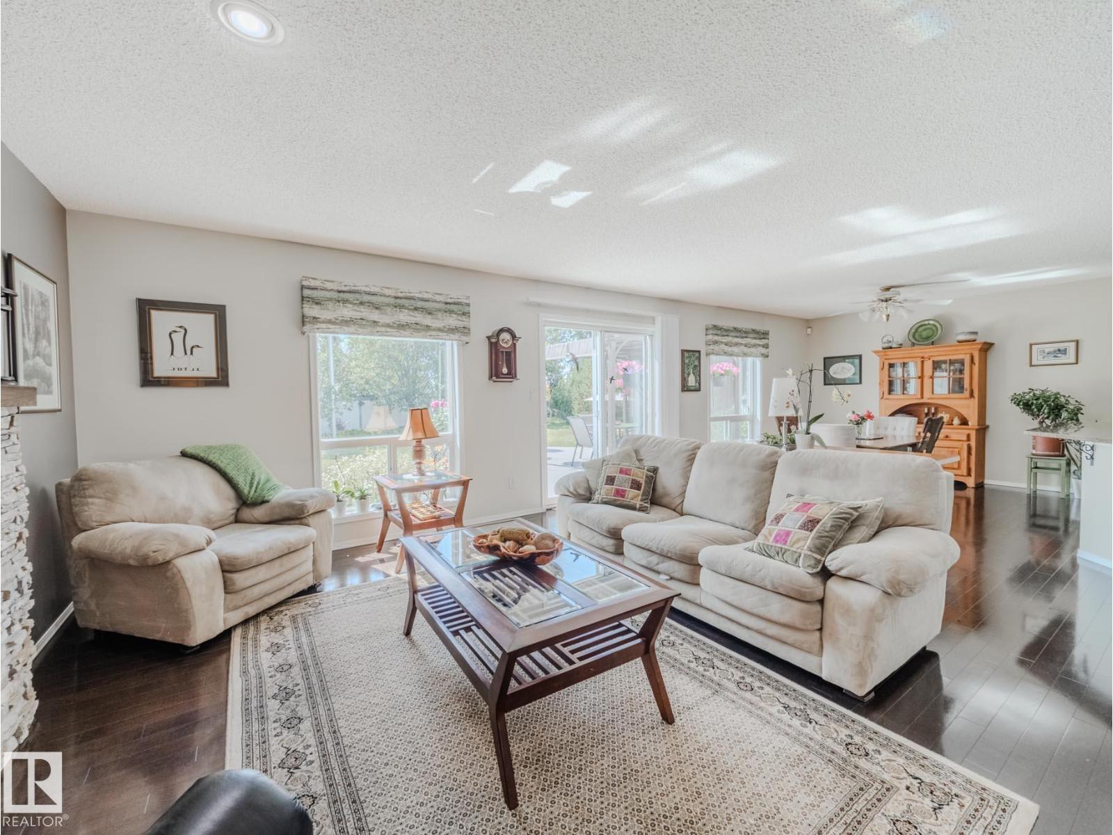 425 WILLIAMS CO NW