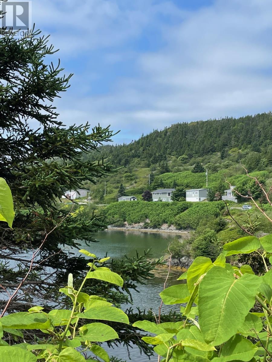 11-15 Southside Road