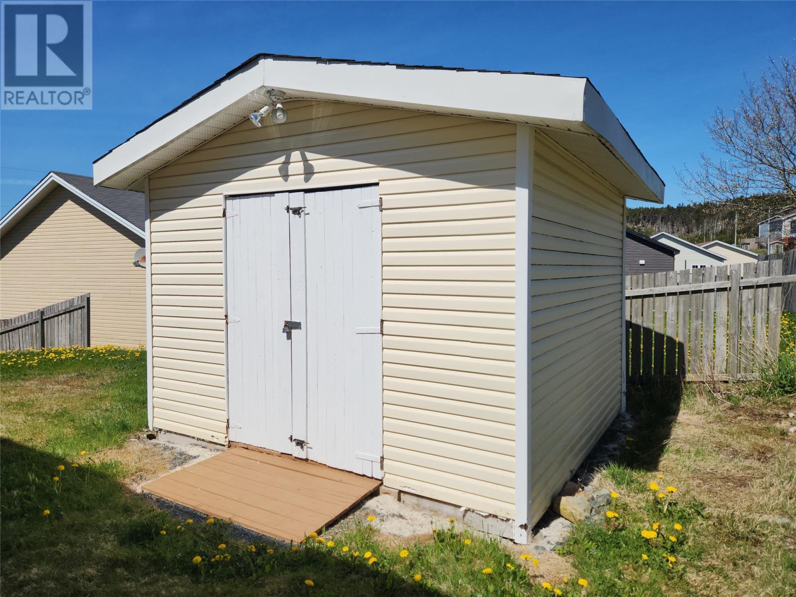 348 Paradise Road