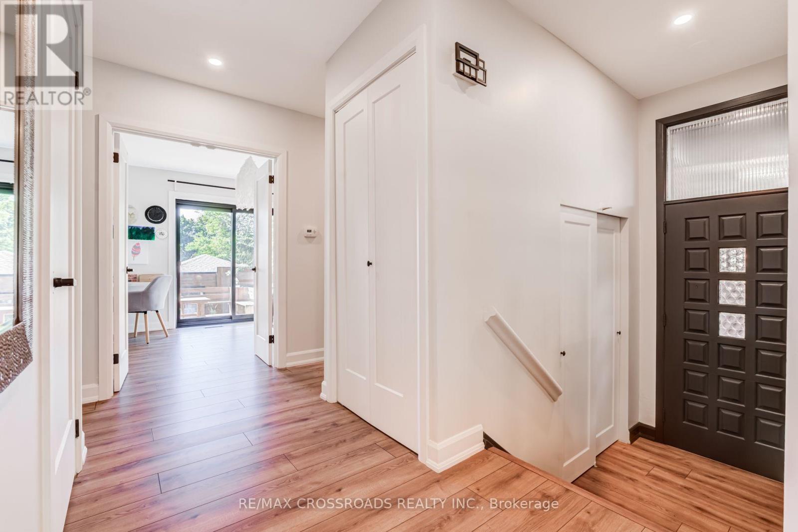 49 CLEMENTINE SQUARE