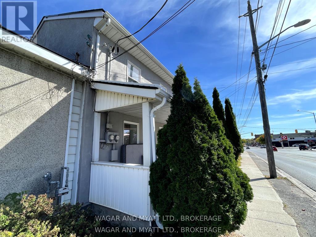 157-159 CENTRE STREET N