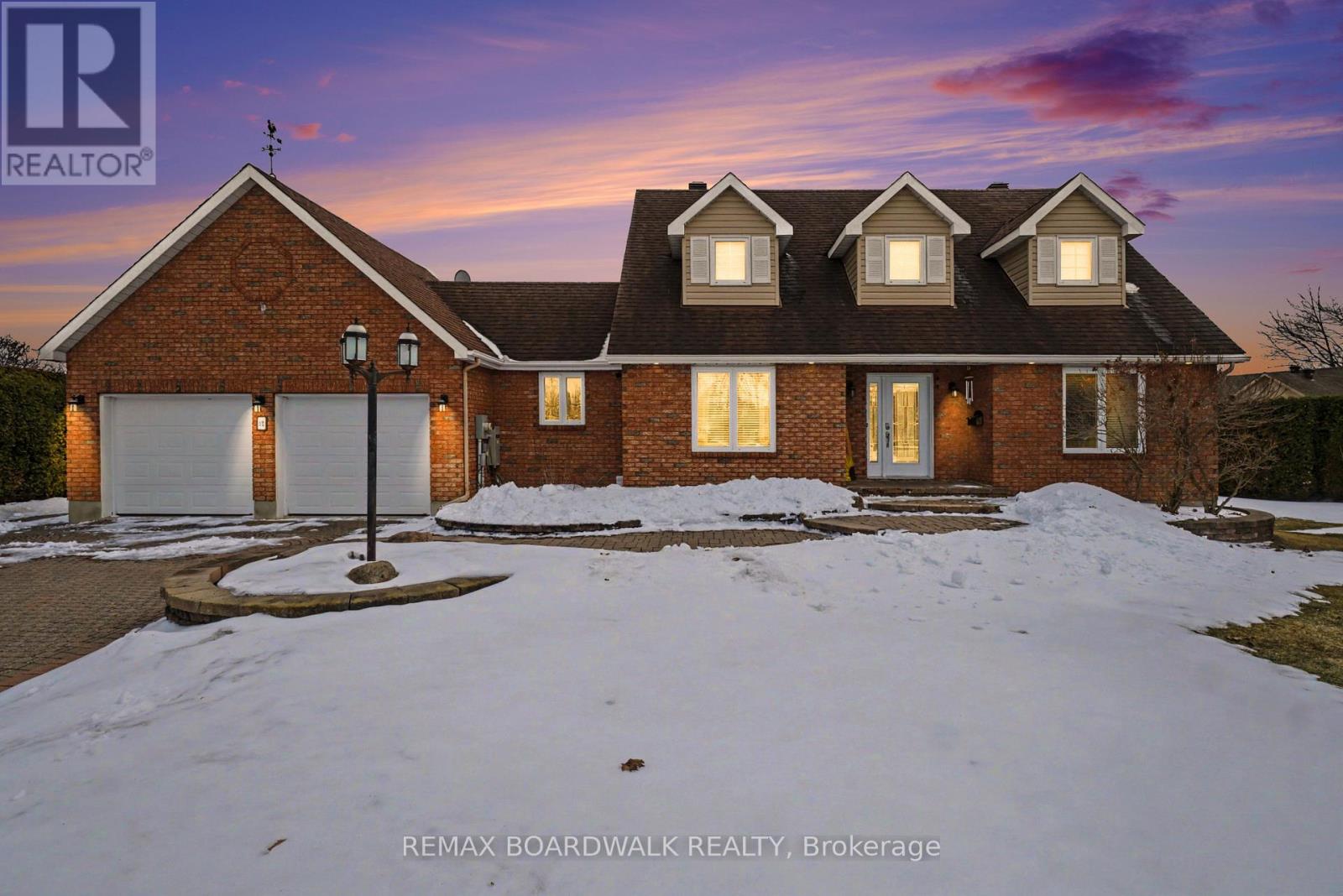 32 FAUCHER BOULEVARD