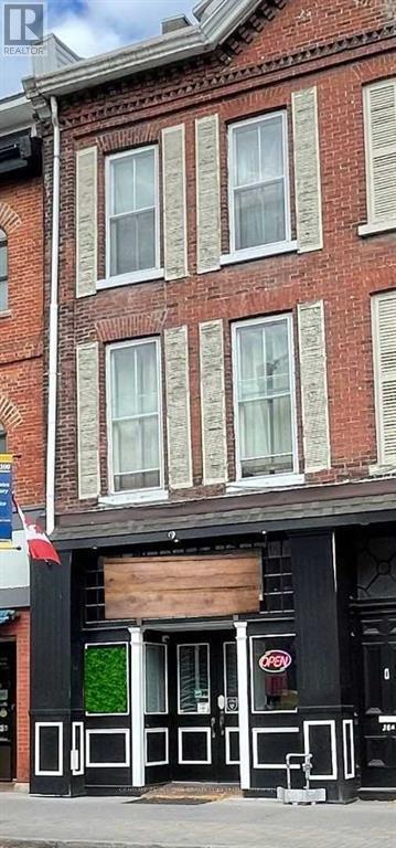 38 KING STREET W