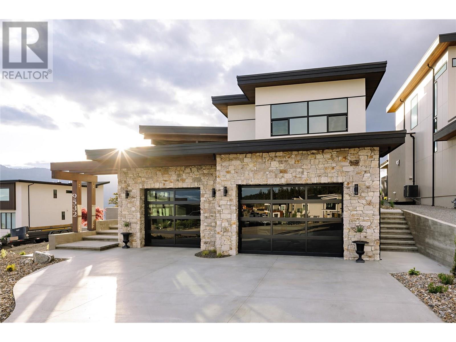 9532 Benchland Drive