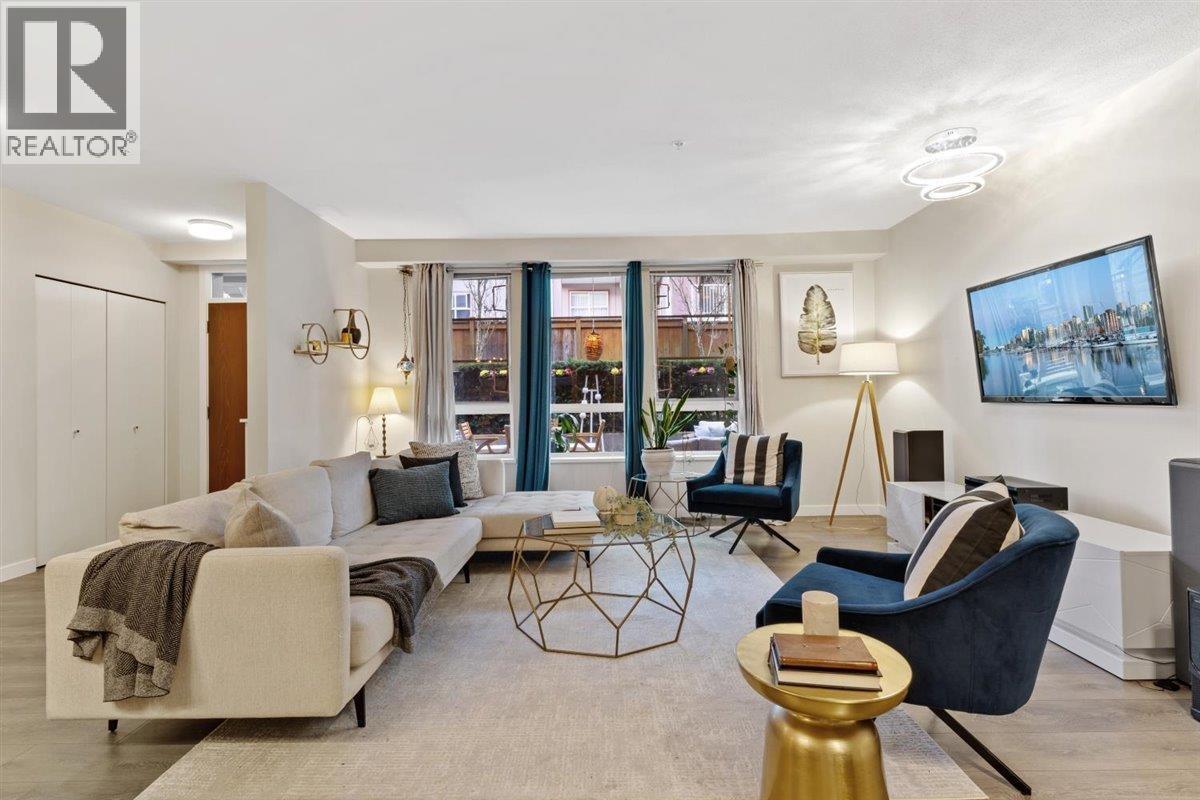 37 3728 THURSTON STREET