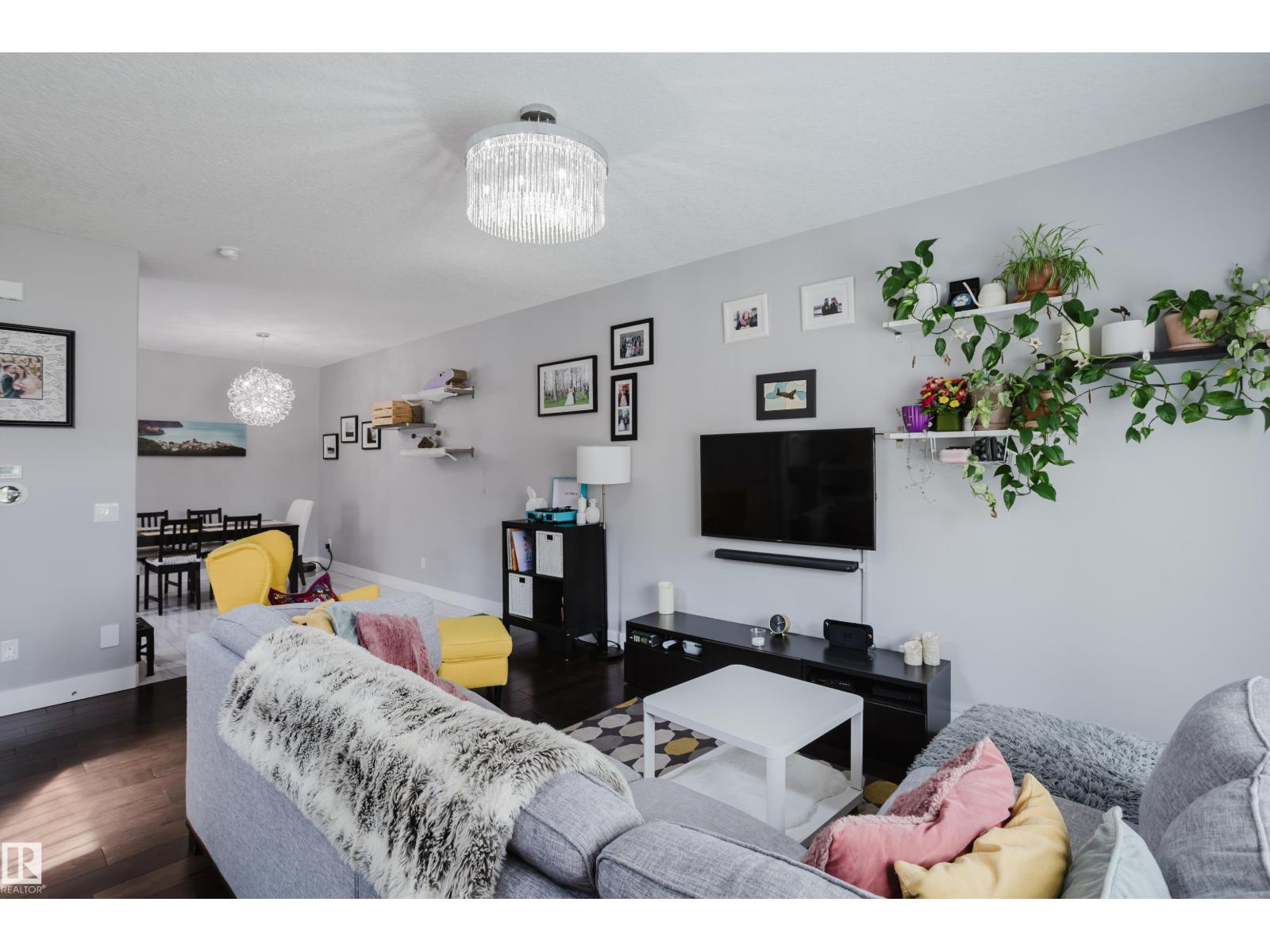 10508 153 ST NW