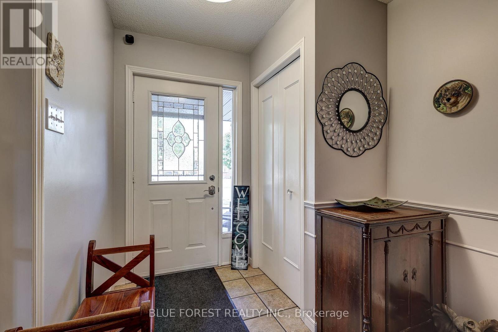 5 BONAPARTE LANE