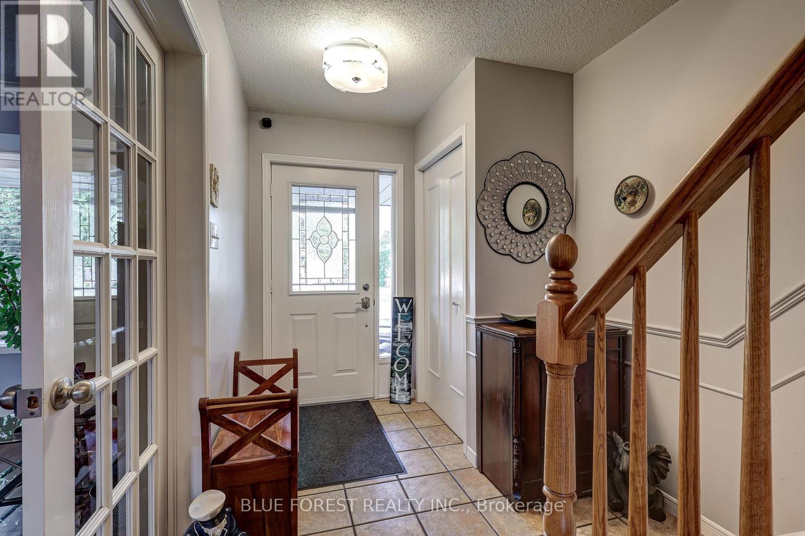 5 BONAPARTE LANE