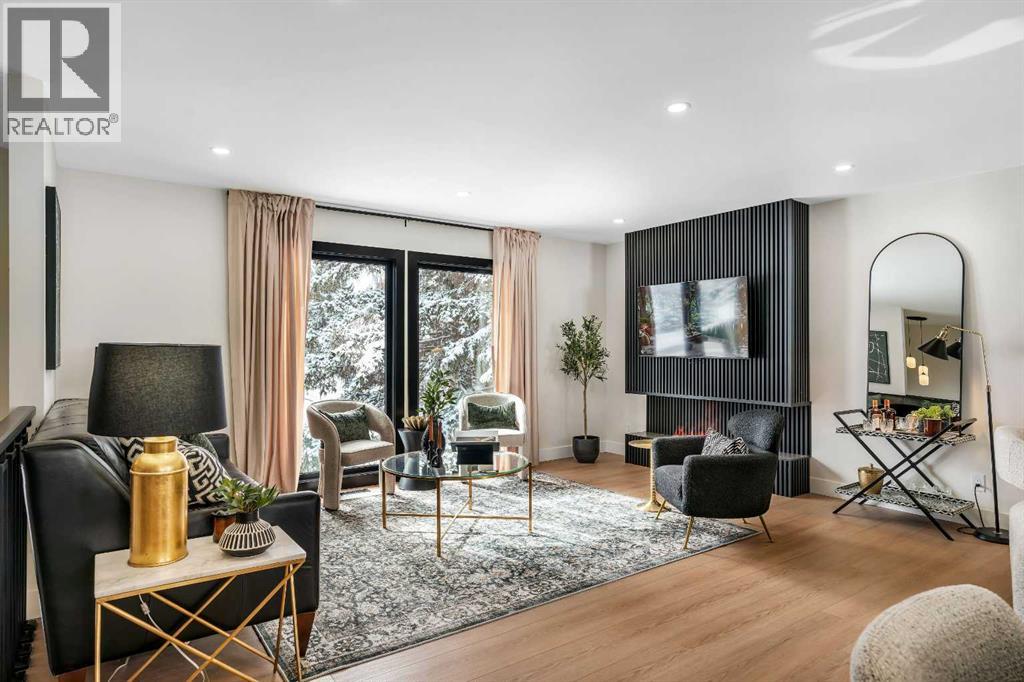 2416 Palliser Drive SW