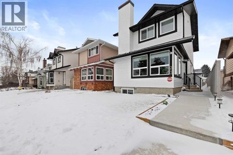 313 Falwood Way NE Calgary AB T3J1A9