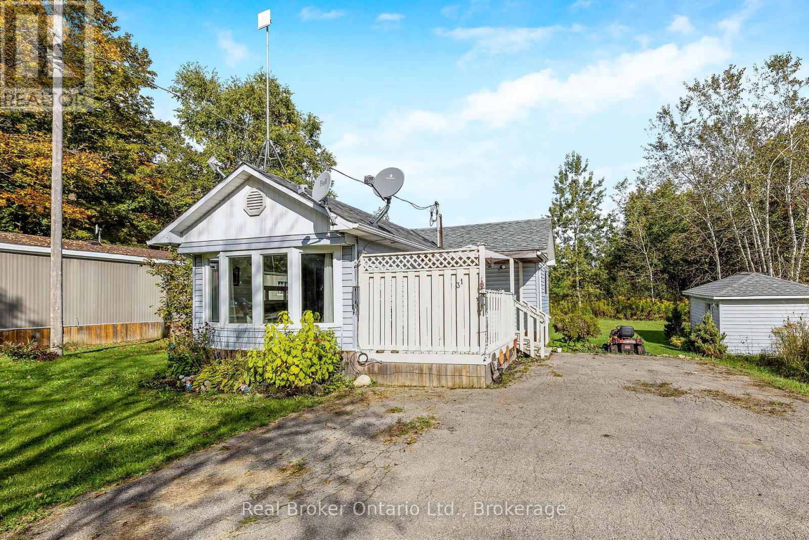 31 - 026585 89 HIGHWAY