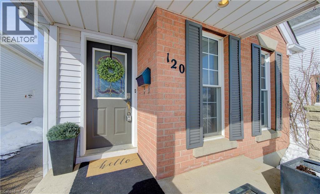 120 WAKE ROBIN Drive