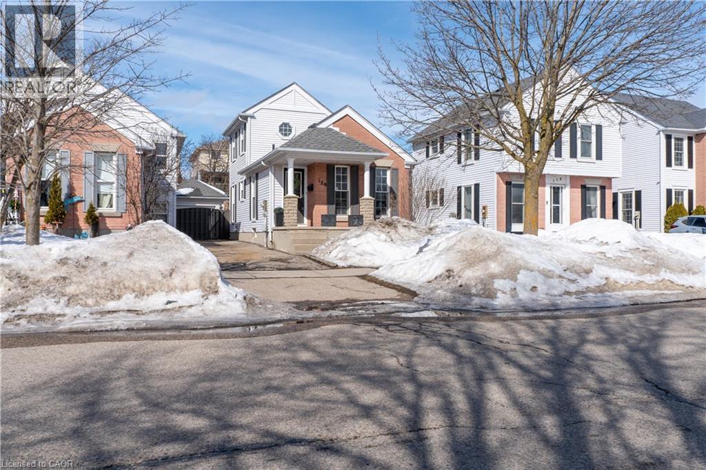 120 WAKE ROBIN Drive