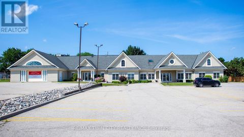 617 KING STREET N Waterloo ON N2V2N3