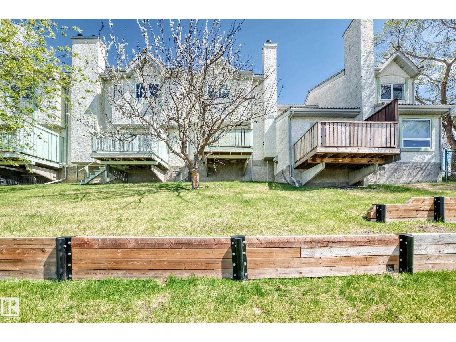 #28 9520 174 ST NW