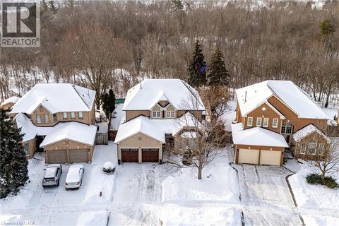 2224 BRAYS Lane Oakville ON L6M3J6