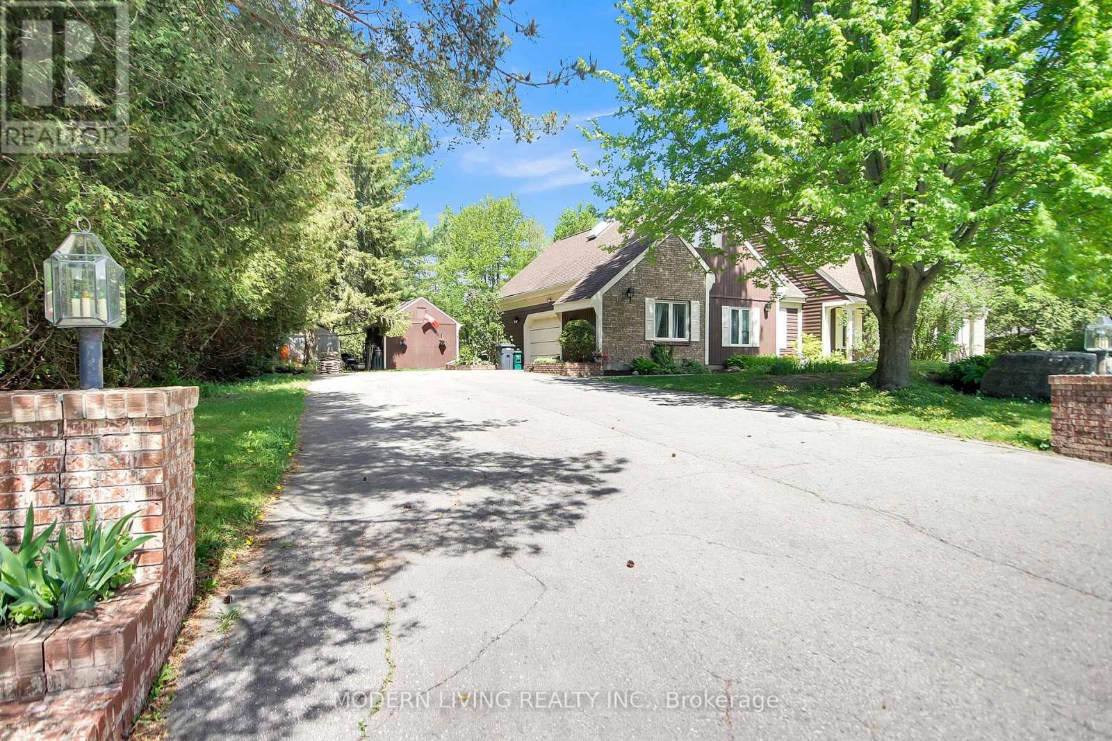 5405 WEST RIVER DRIVE
