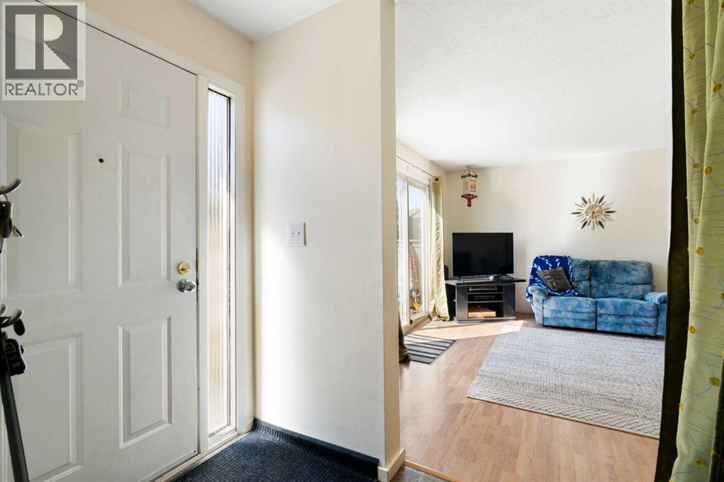 73, 219 90 Avenue SE