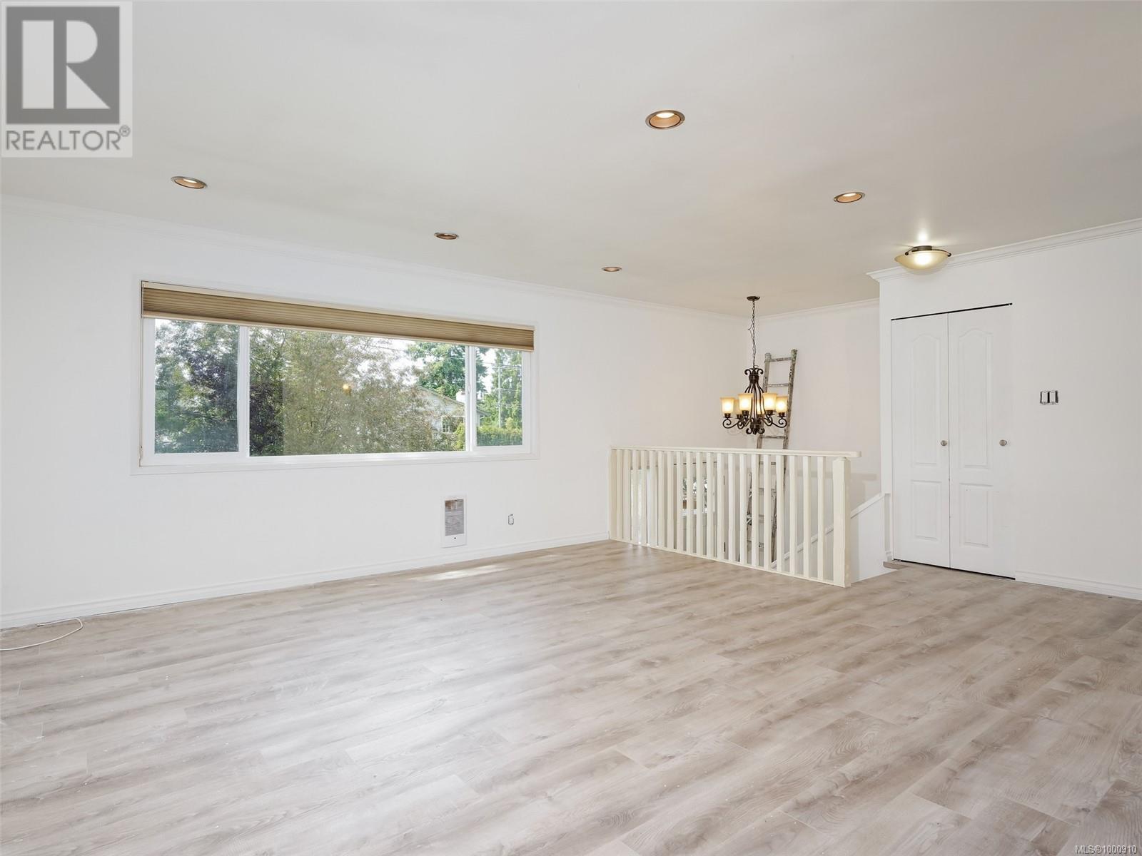 1604 San Juan Ave