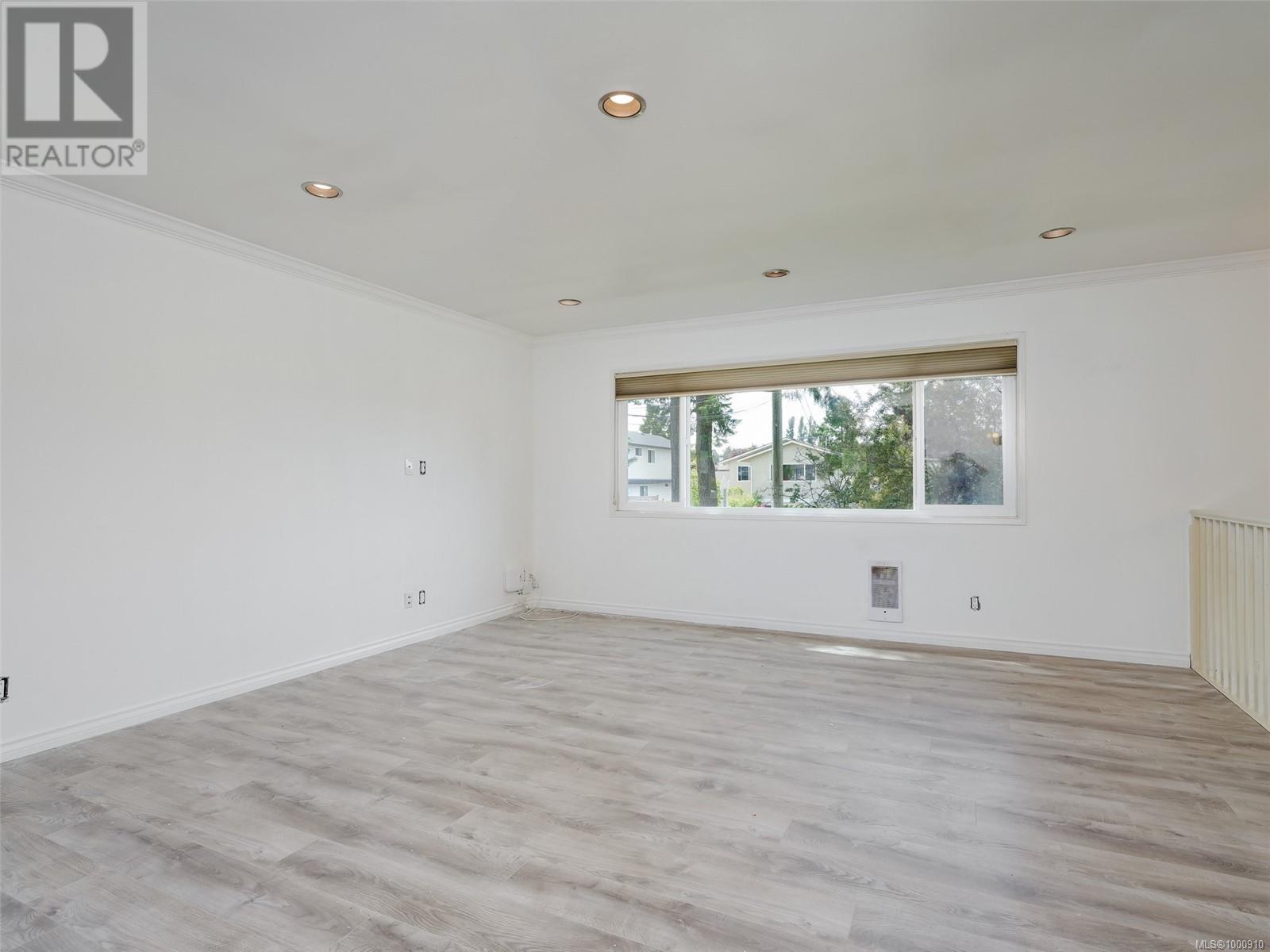 1604 San Juan Ave