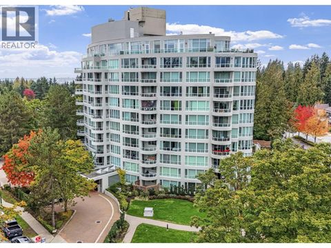 803 995 ROCHE POINT DRIVE North Vancouver BC V7H2X4