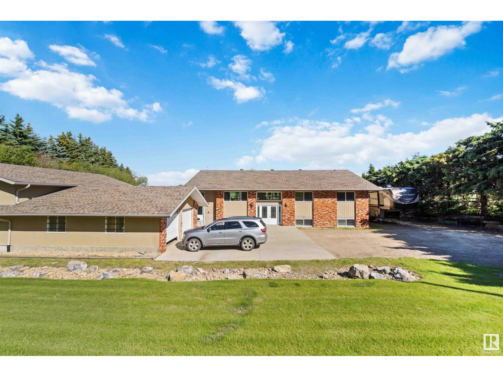 #23 55305 RGE ROAD 242