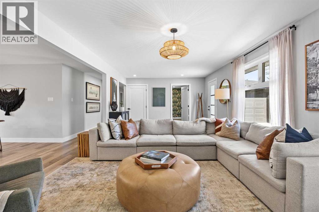 411 Canterbury Place SW