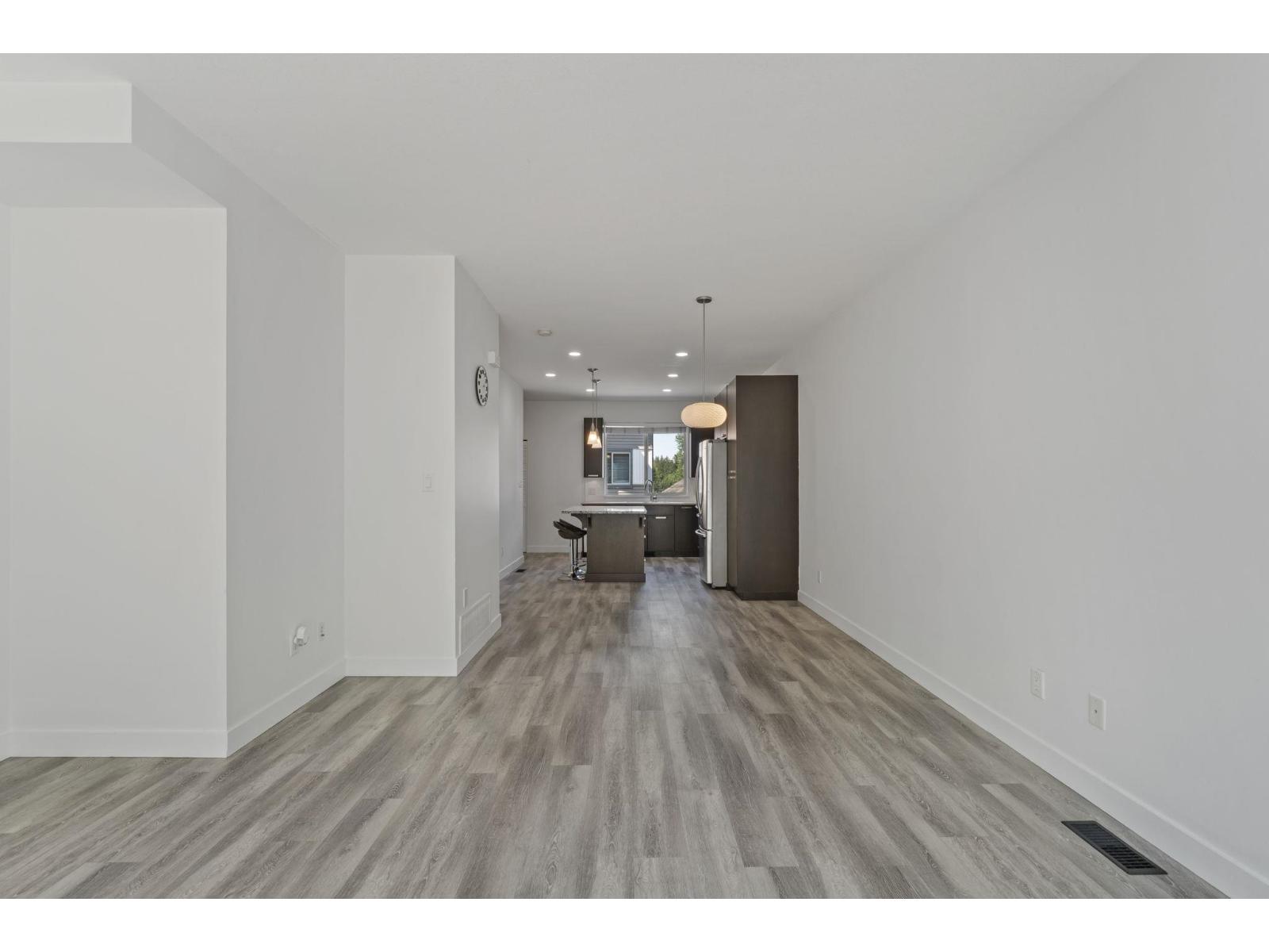 59 34248 KING ROAD