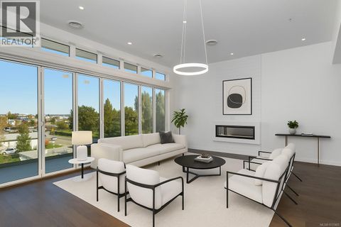 407 9570 Fifth St Sidney BC V8L2W5