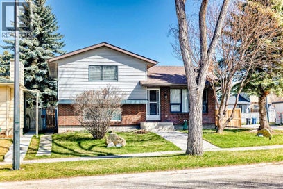 6840 4 Avenue NE Calgary AB T2A6N3