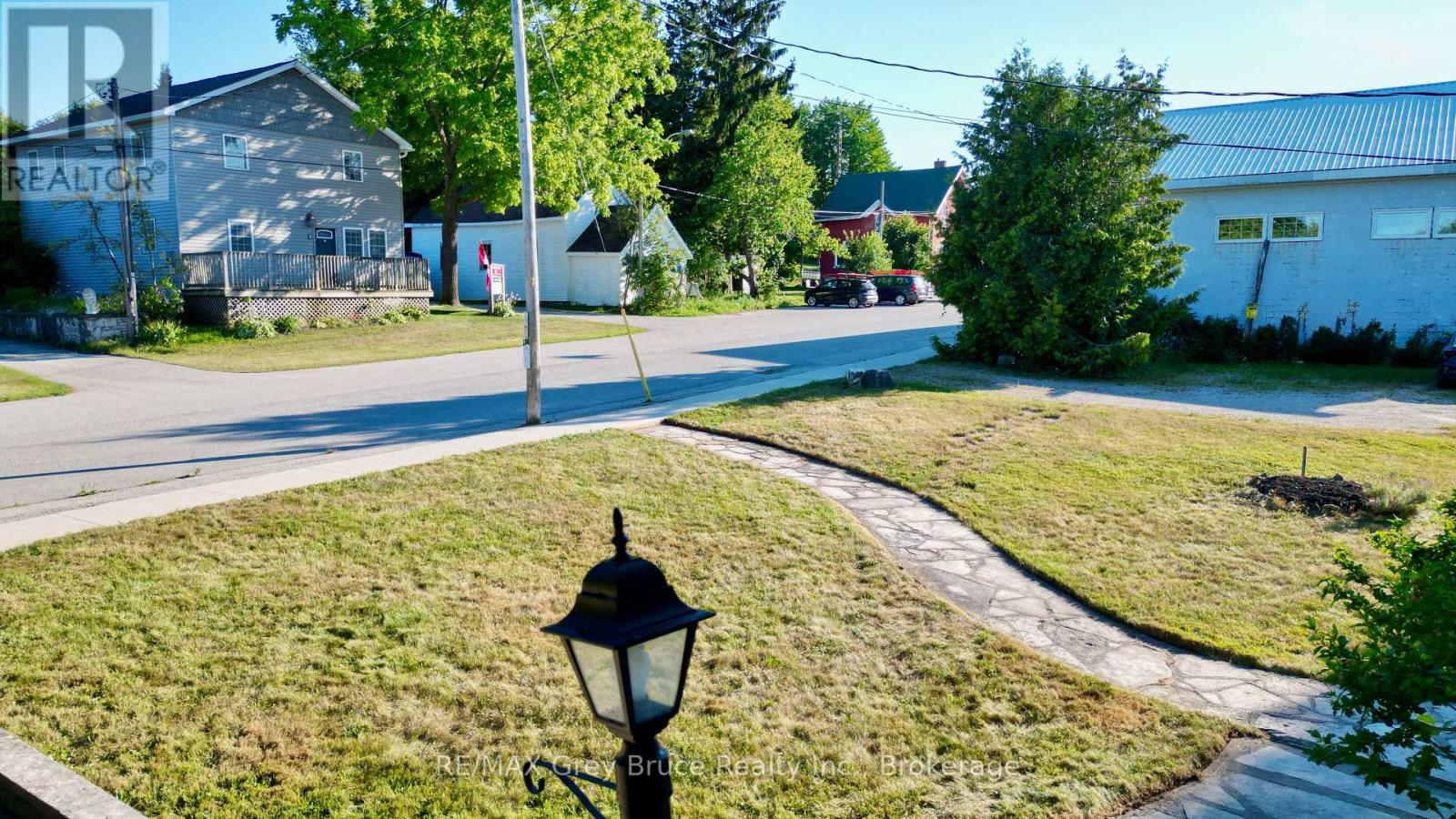 4 MILL STREET