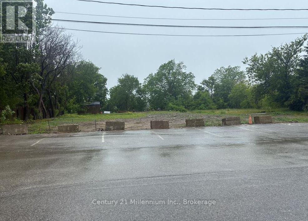 330 DURHAM MARKET STREET S