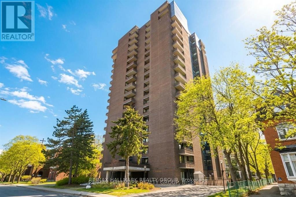 2003 - 71 SOMERSET STREET W