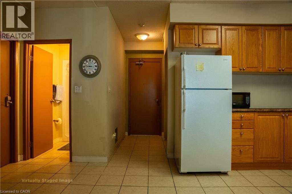 253 LESTER Street Unit# 402