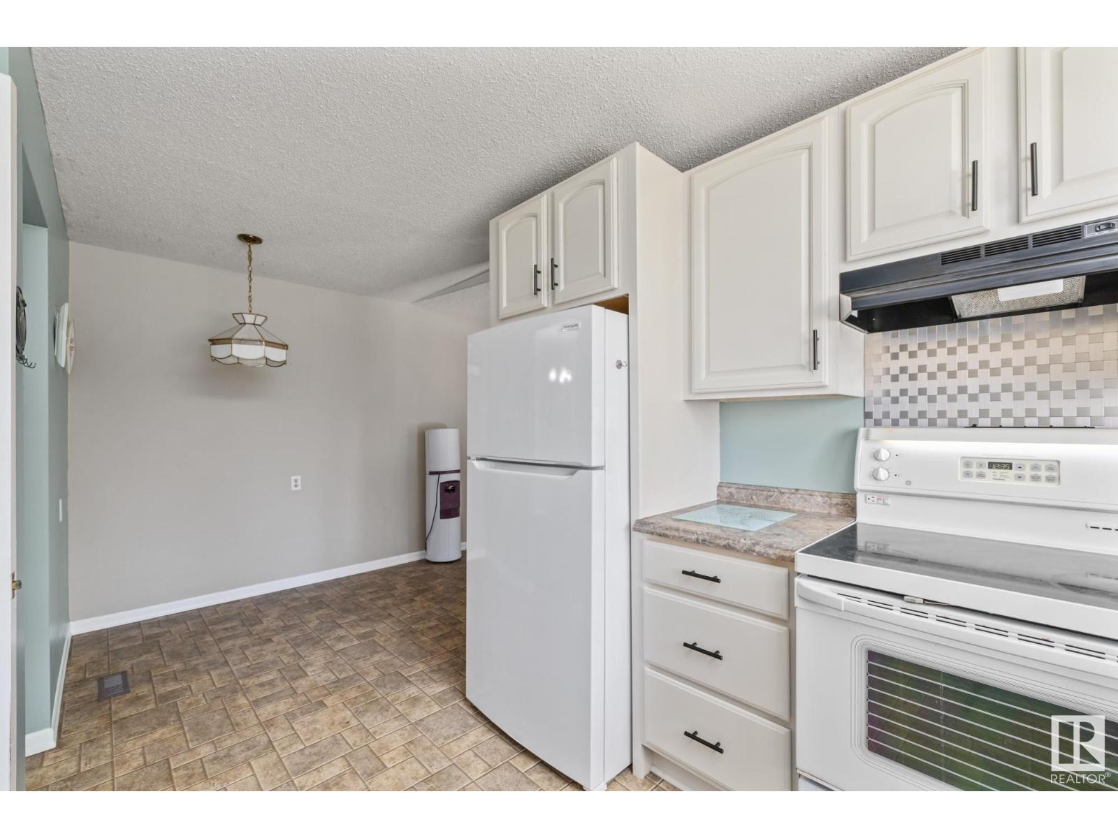 66 GREER CR
