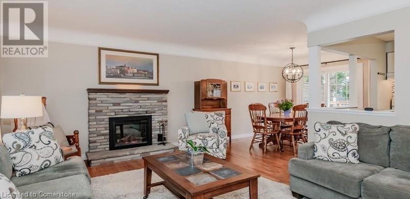 21 HIGHLAND Crescent