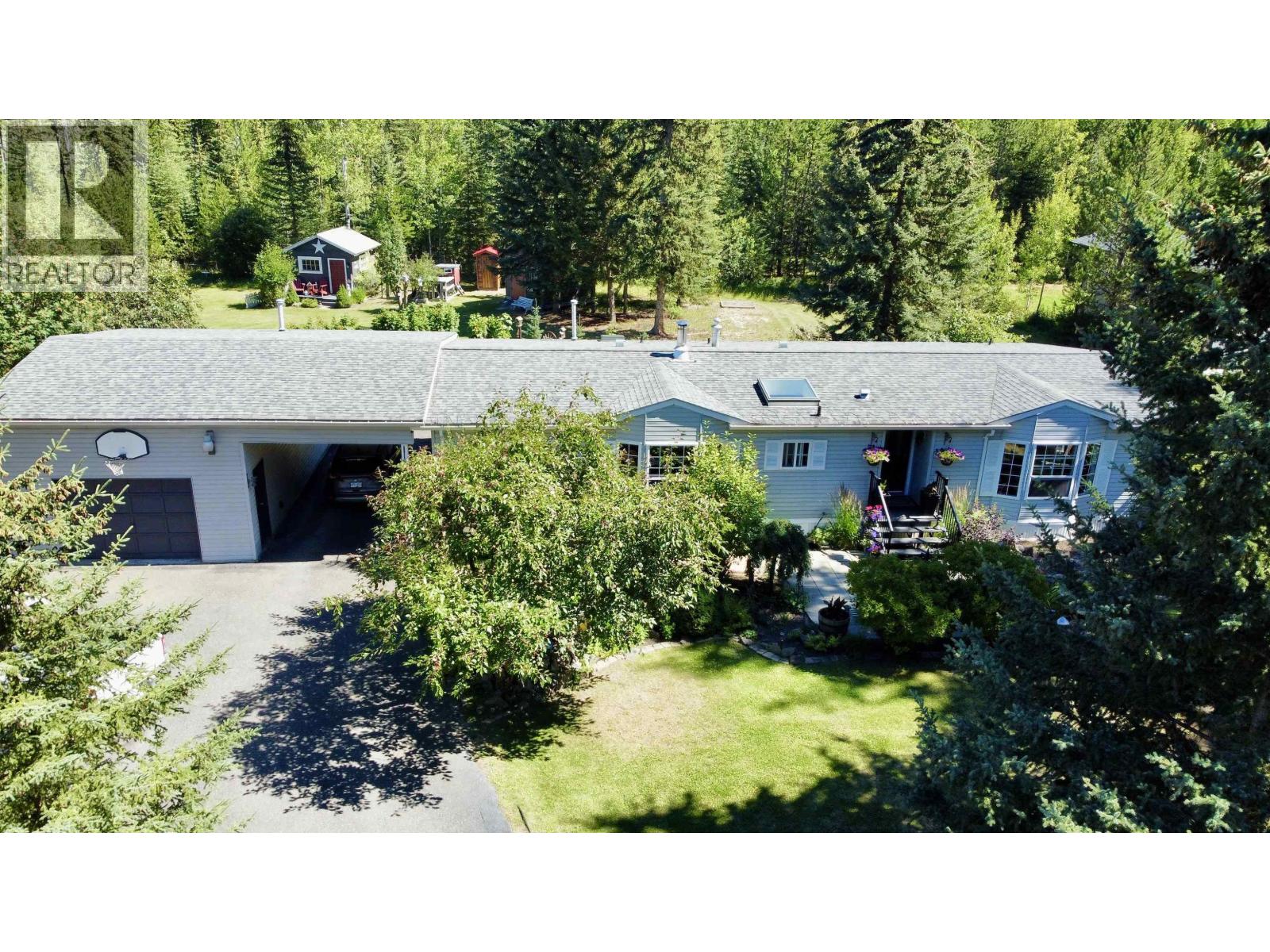 6485 GREY CRESCENT